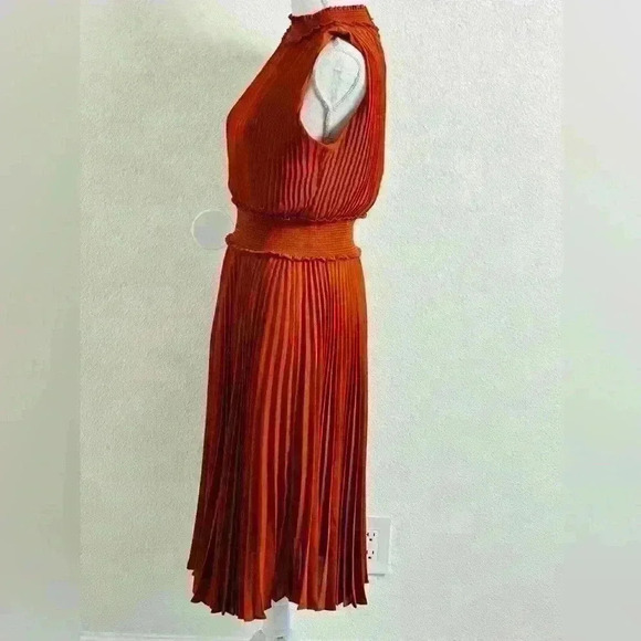 Nanette Lepore Pleated Smocked Sleeveless Midi Dress Size 10 - Picture 5 of 9